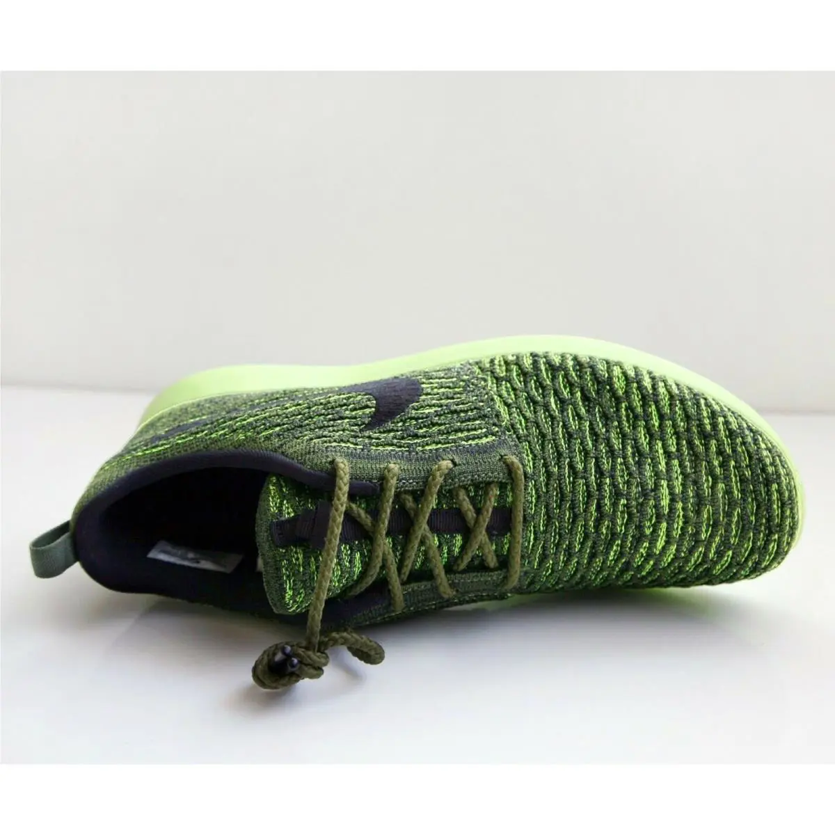 Nike shoes - Nike Roshe One - Roshe One - 704927-301 - Green, Manufacturer: Rough green/Black/Volt/Light Liquid Lime 18