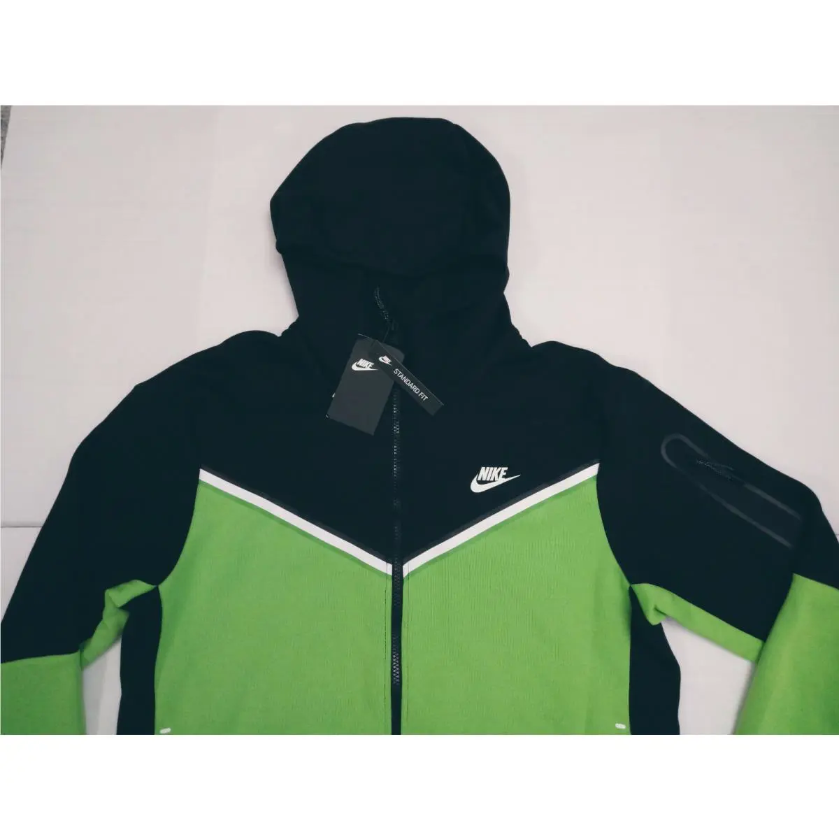 Nike clothing - CU4489-013 - CU4489-013 - Black/GREEN 2