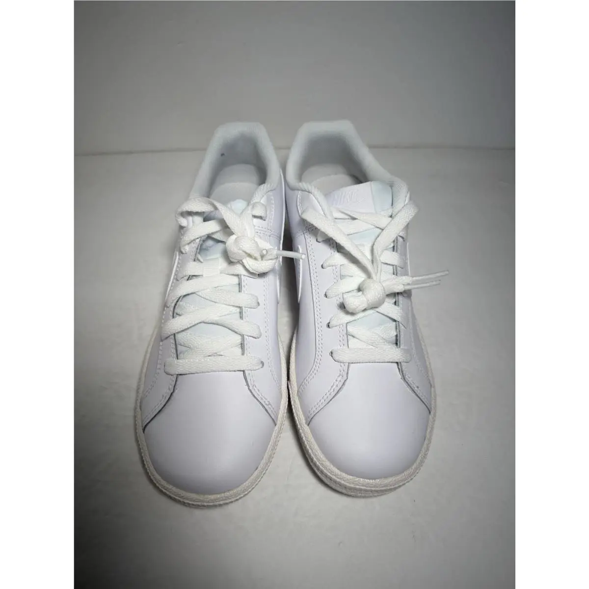 Nike shoes - Nike Court Royale - Court Royale - 749867-105 - White 1