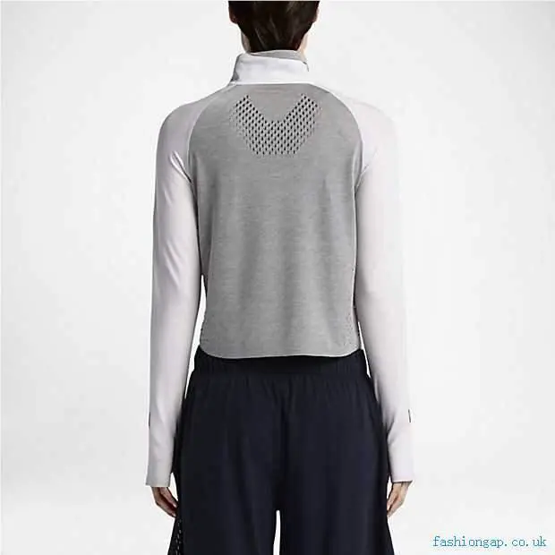 Nike clothing - White 2
