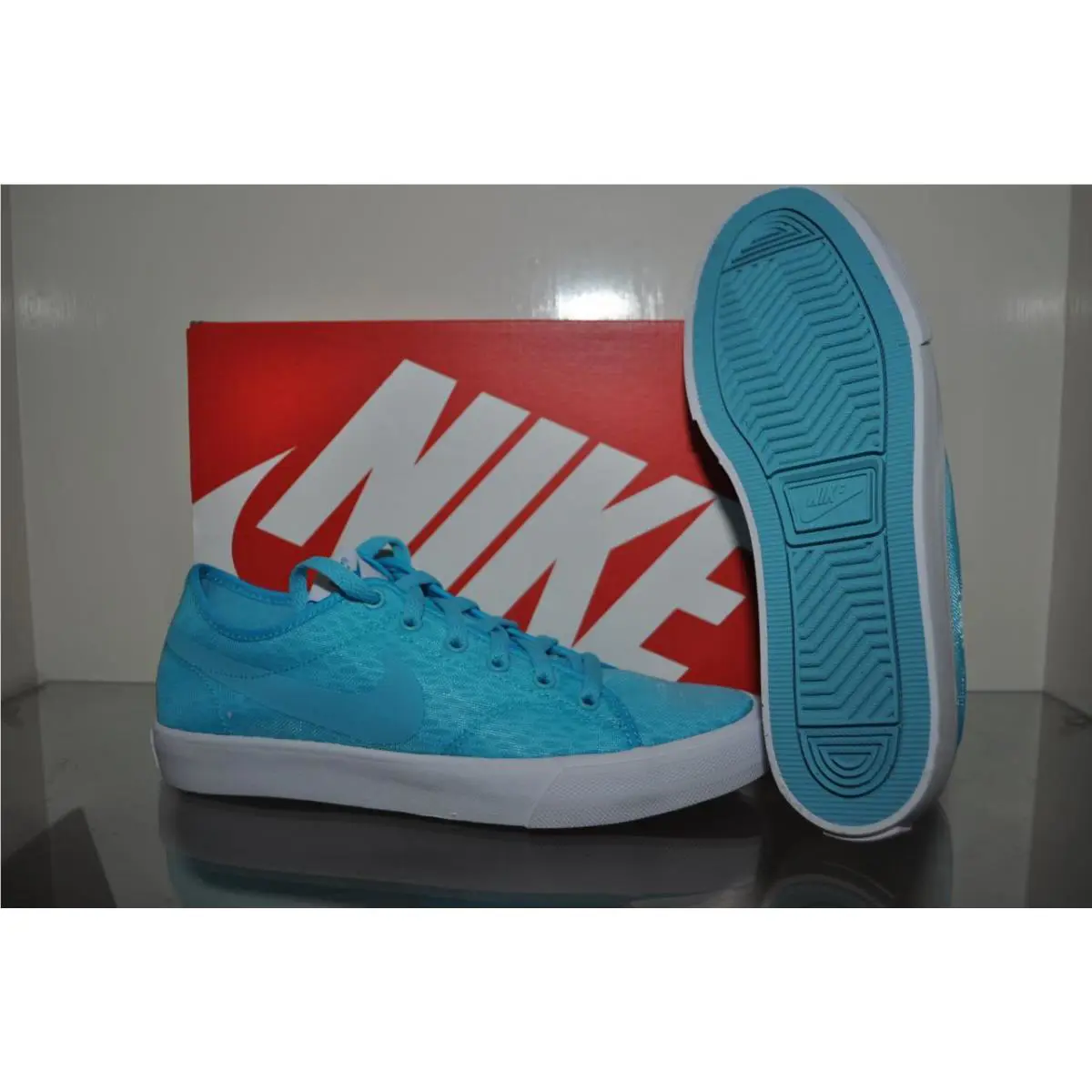 Nike shoes - Nike Primo Court - Primo Court - 833678 441 - Blue 1
