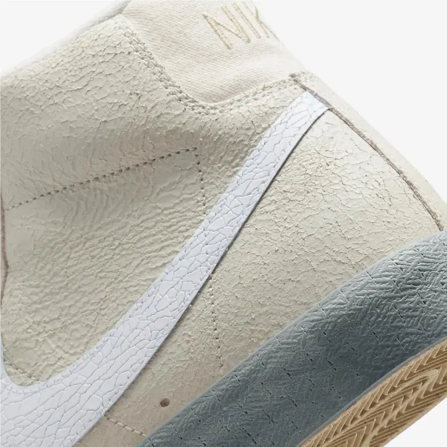 Nike shoes - Nike Blazer Mid `77 SE - DV0797-100 - Summit White 5