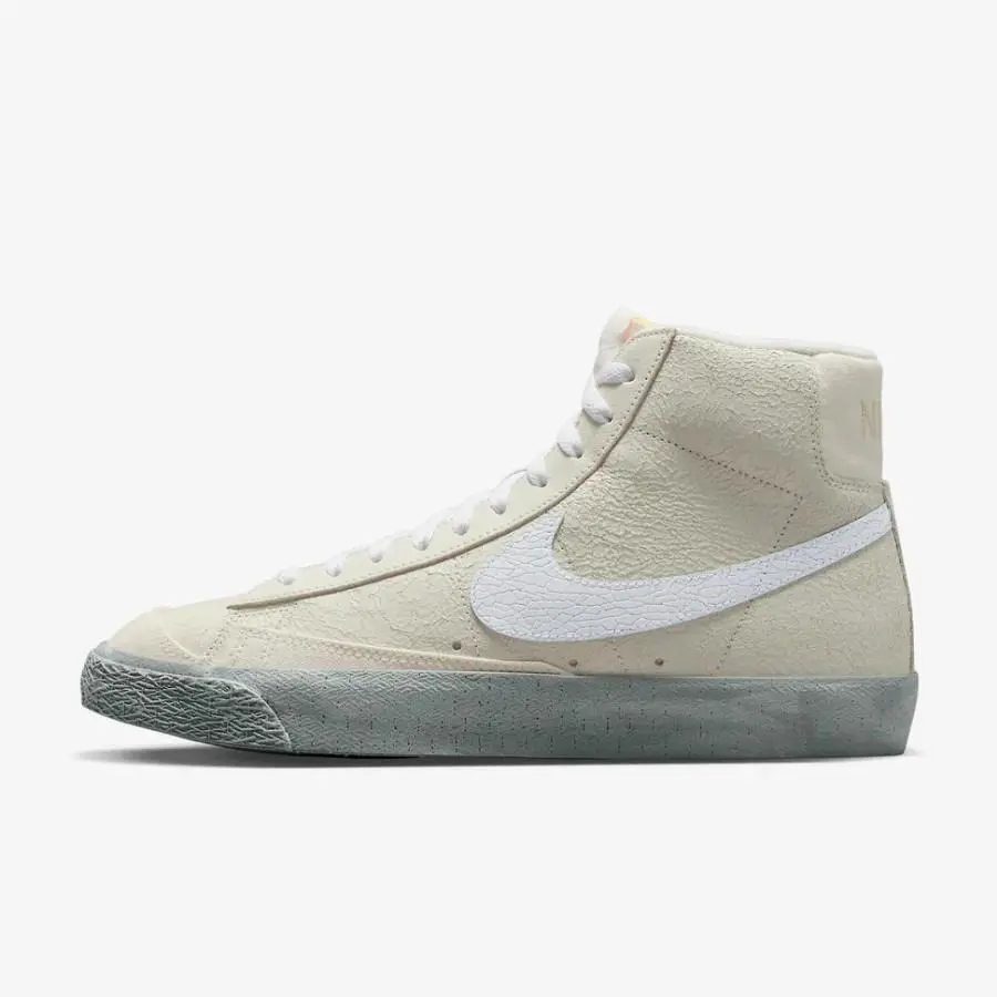 Nike shoes - Nike Blazer Mid `77 SE - DV0797-100 - Summit White 11