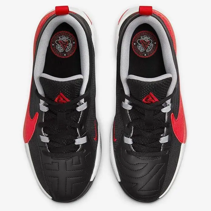 Nike shoes - Black, Pure Platinum, Wolf Grey, University Red 0