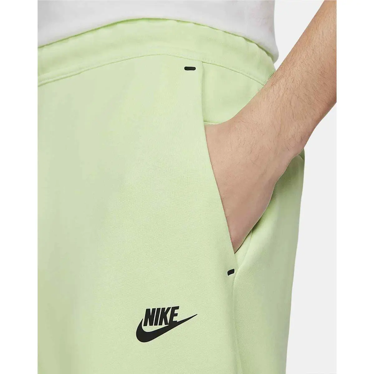 Nike clothing - Green 3
