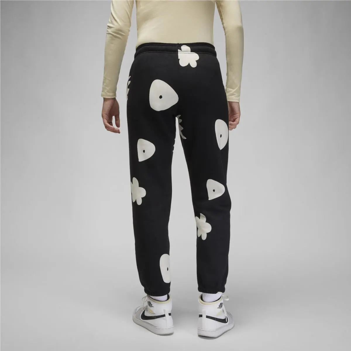 Nike clothing - Black/Sail 1