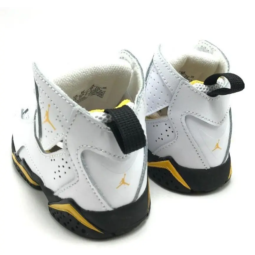 Nike shoes - Jordan True Flight - True Flight - Yellow 9