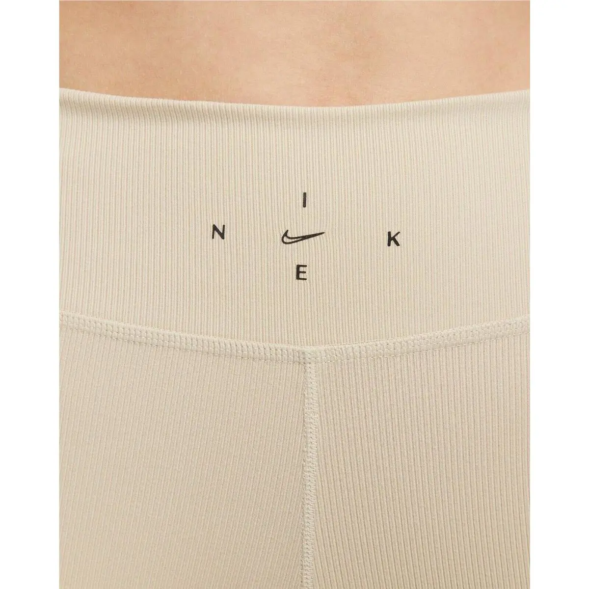 Nike clothing - Sand Drift/Black, style and number: DV0049 126 0