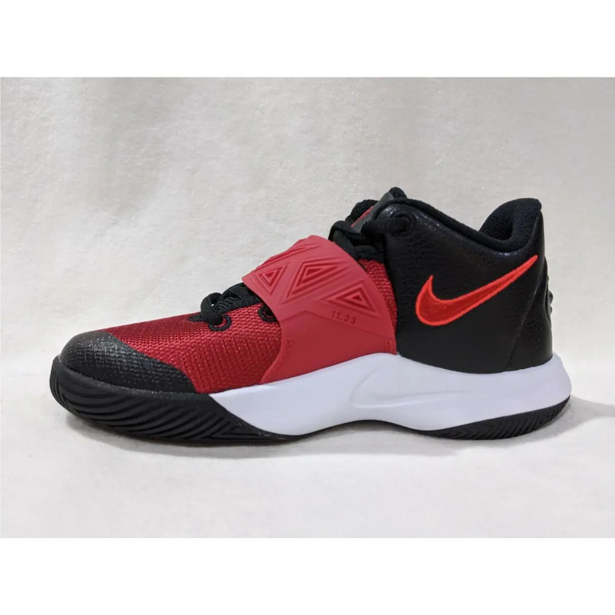 Nike shoes - Nike Kyrie Flytrap III - Kyrie Flytrap III - Black/Red/White 5
