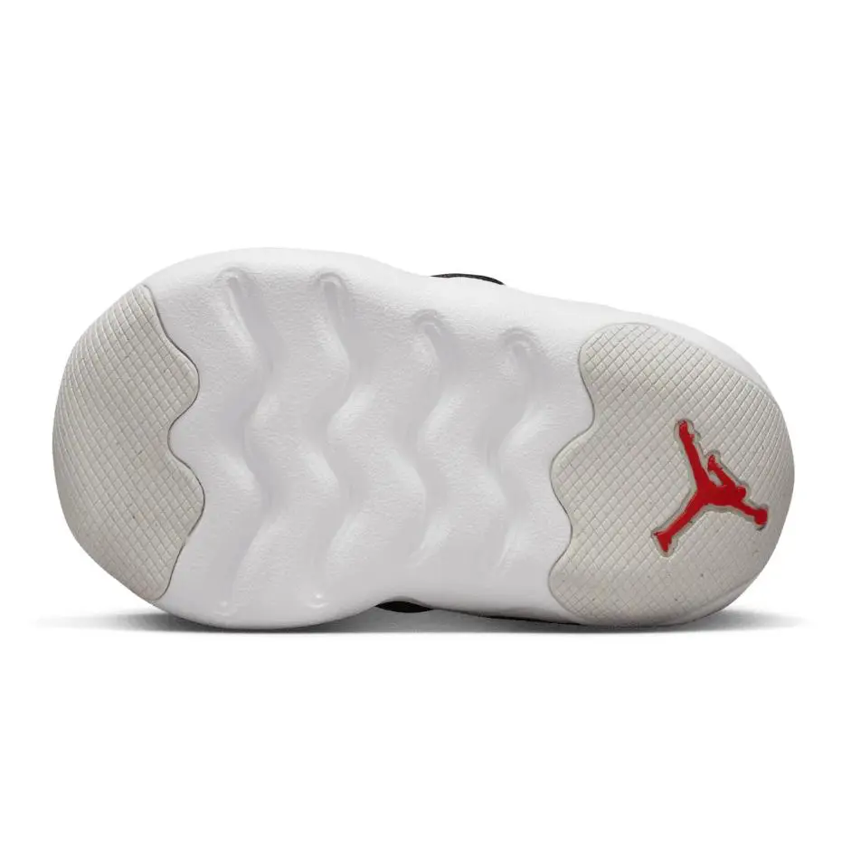 Nike shoes - Black/Red/White 7