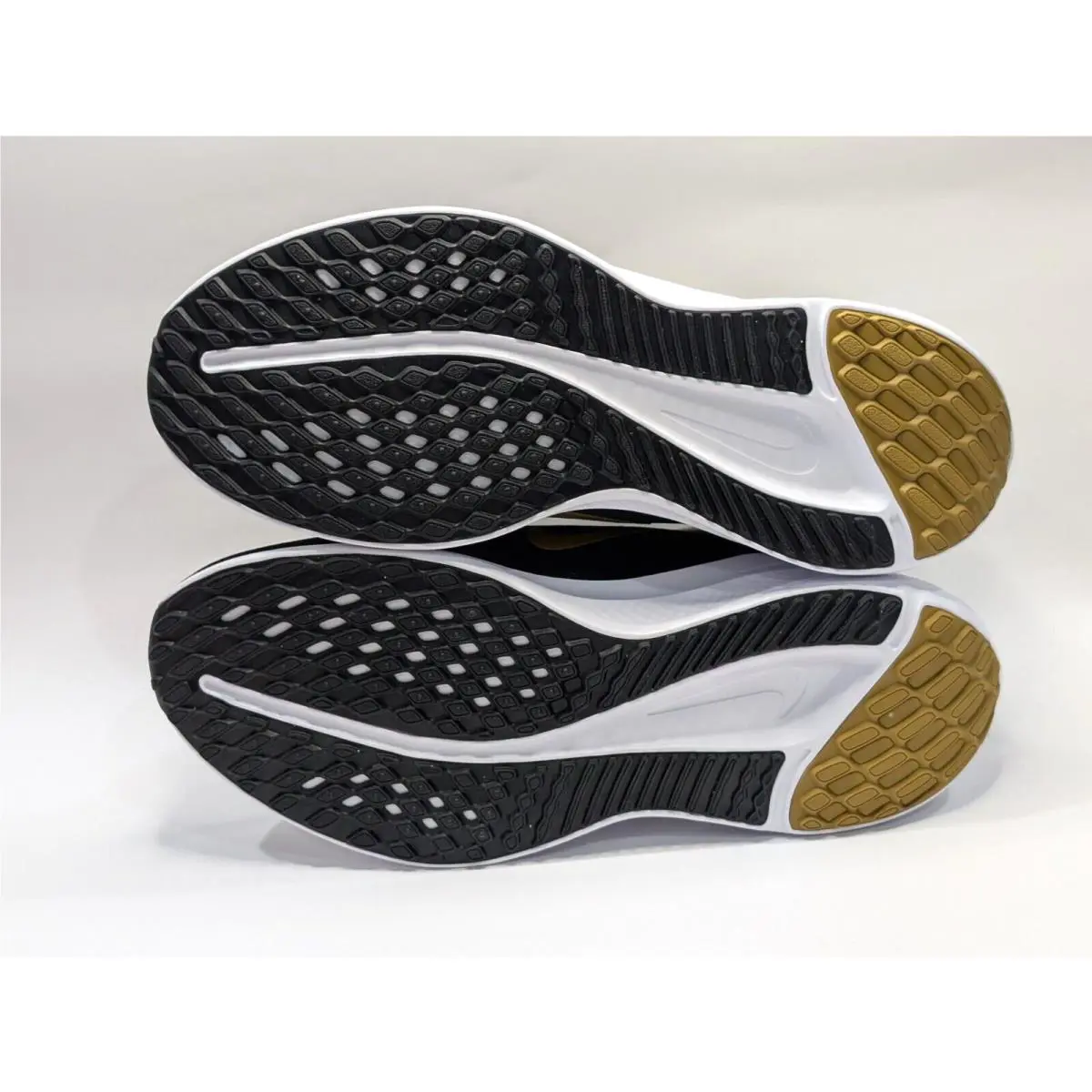 Nike shoes - Nike Quest 5 - Quest - DD0204-301 - Olive/Bronzine/Black 3