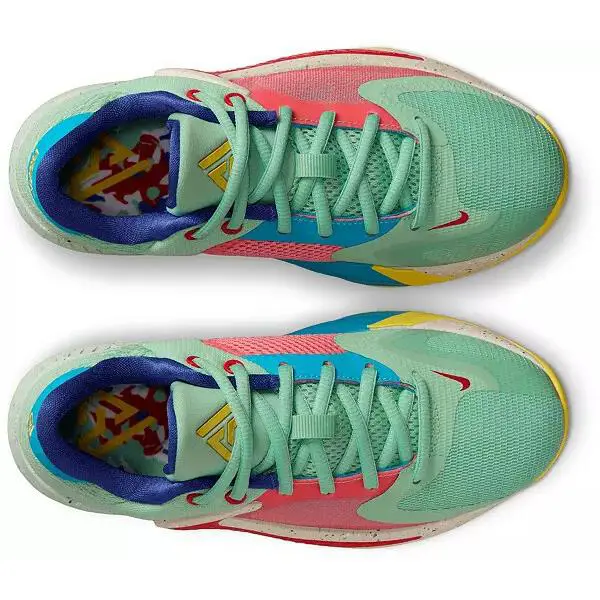 Nike shoes - Enamel Green, University Red 6