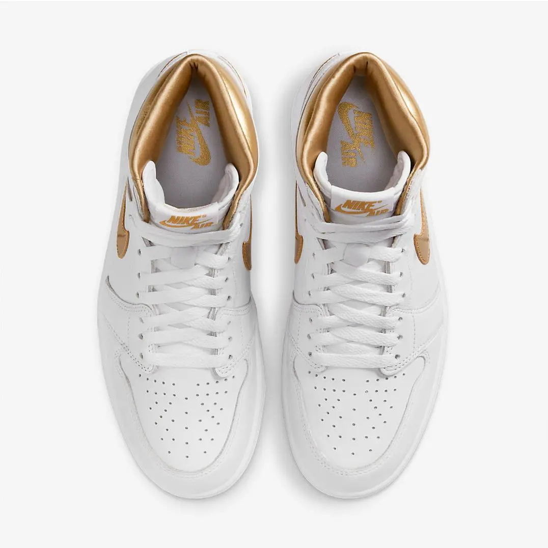 Nike shoes - Air Jordan 1 Retro High OG - FD2596-107 - White/Metallic Gold/Gum Light Brown 14