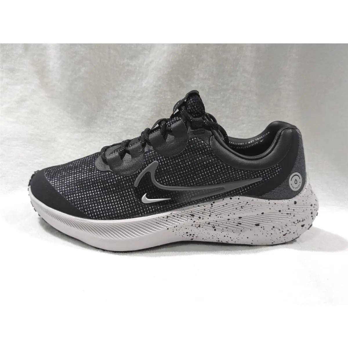 Nike shoes - Nike Zoom Winflo 8 Shield - DC3730-001 - Black/Reflective Silver/Grey 5
