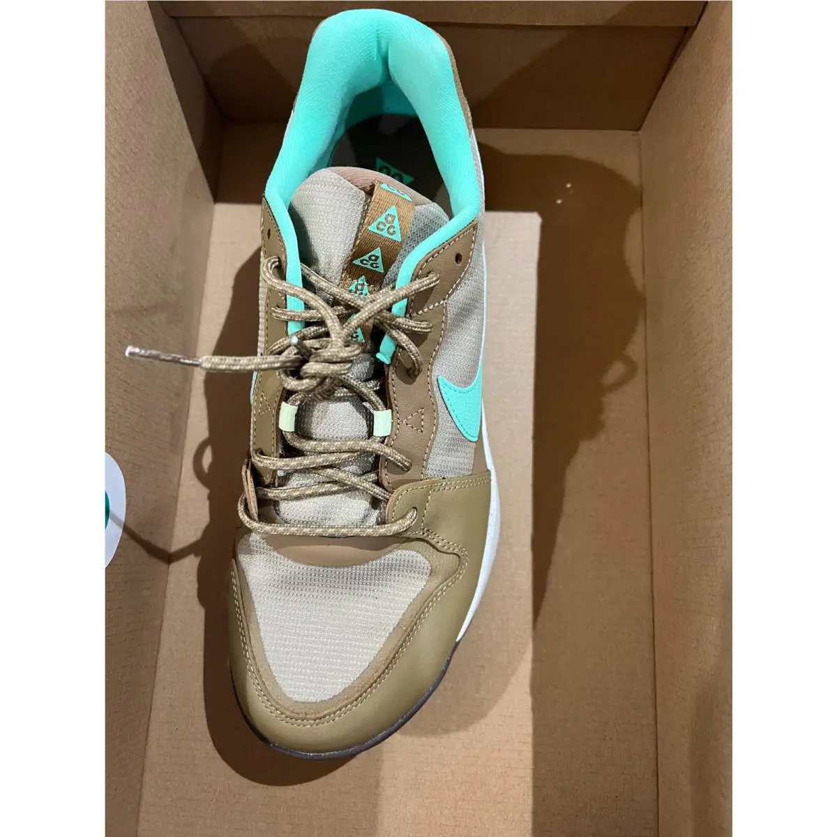 Nike shoes - DX2256200 - DX2256 200 - LIMESTONE/GREEN GLOW 2
