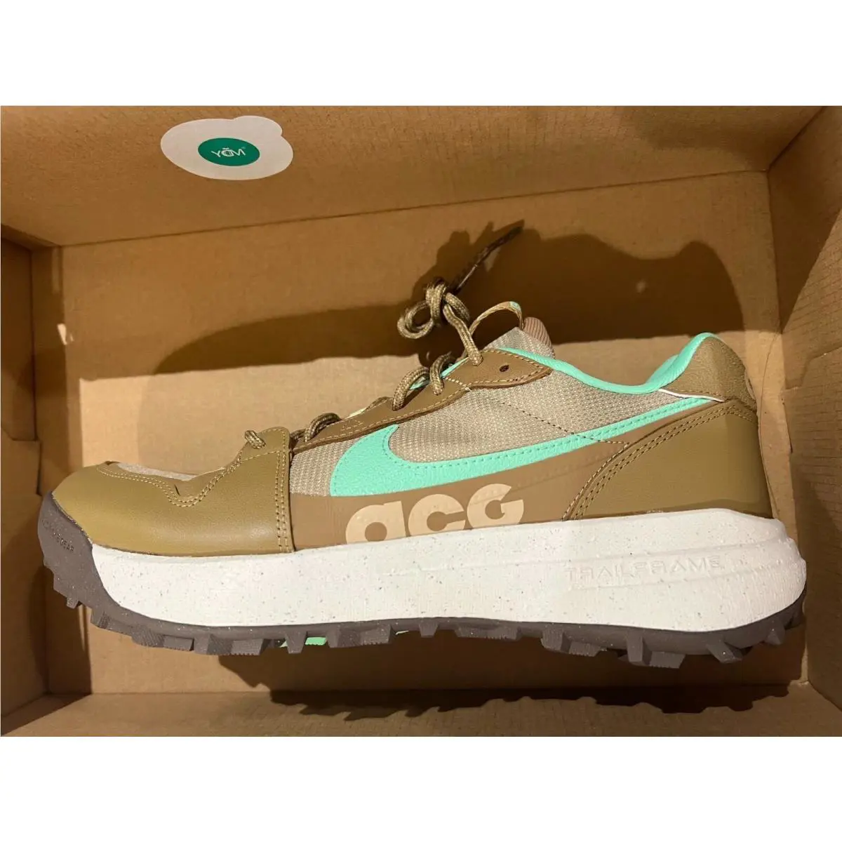 Nike shoes - DX2256200 - DX2256 200 - LIMESTONE/GREEN GLOW 3