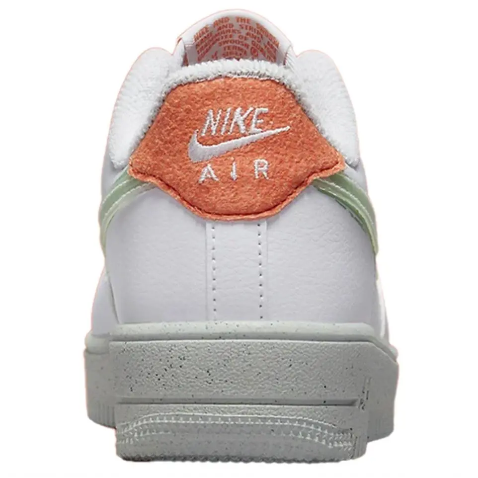Nike shoes - White 3