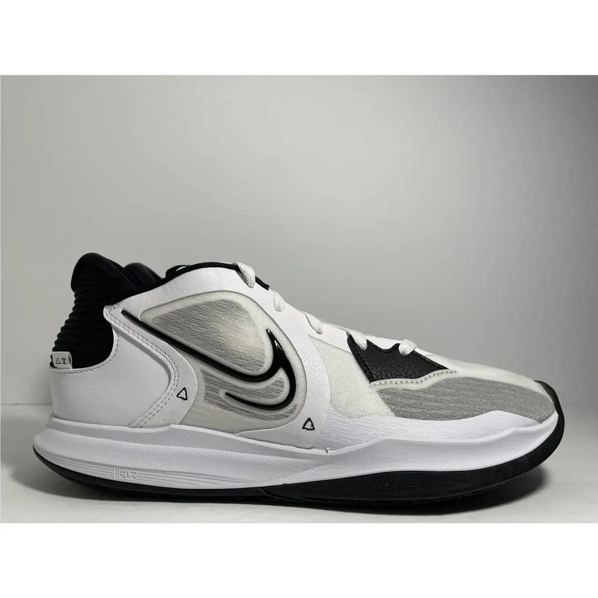 Nike shoes - Nike Kyrie Low - Kyrie Low - DO9617-100 - White 0