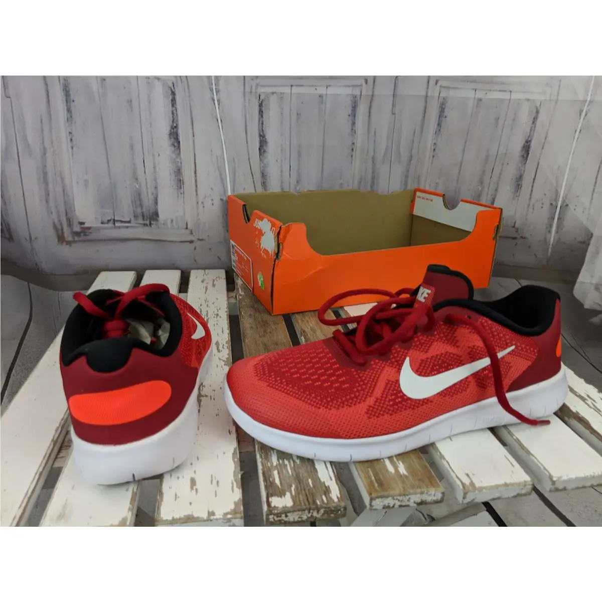Nike shoes - Red 6