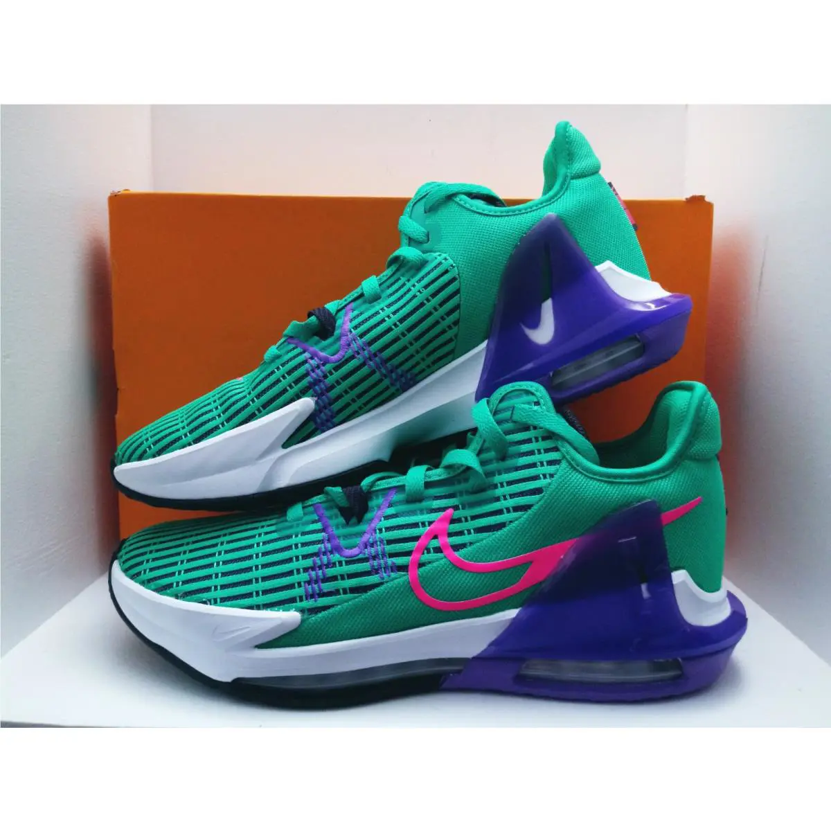Nike shoes - Nike LeBron Witness 6 - LeBron Witness - CZ4052-300 - CLEAR EMERALD/HYPER PINK 11