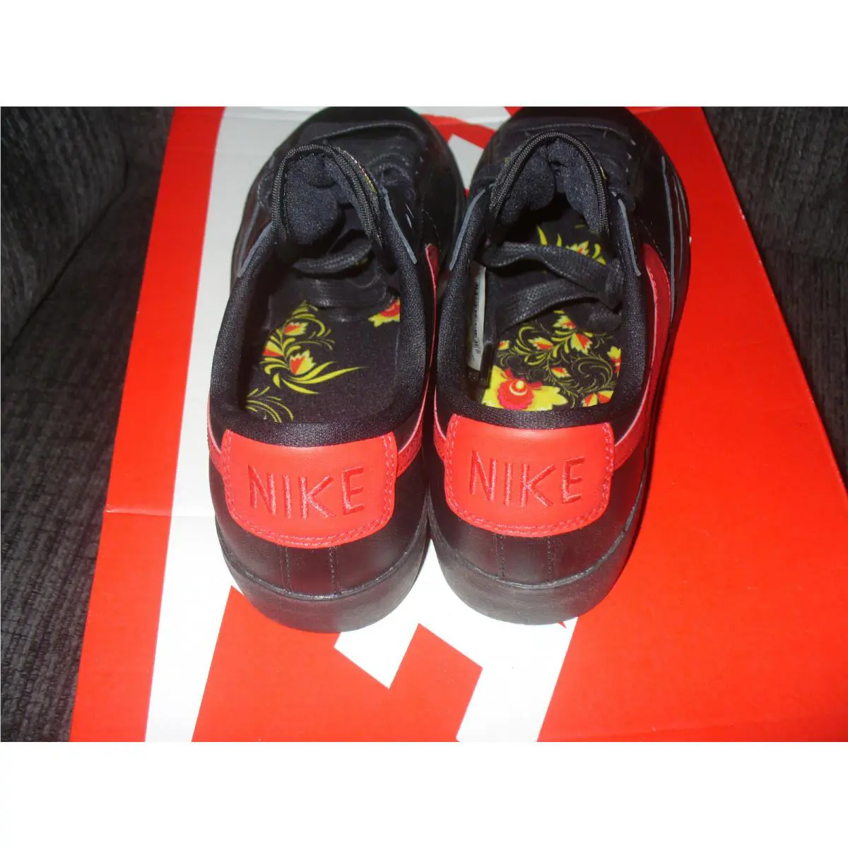 Nike shoes - Blazer low f - Blazer low - AJ1689-001 - Black/Red 9