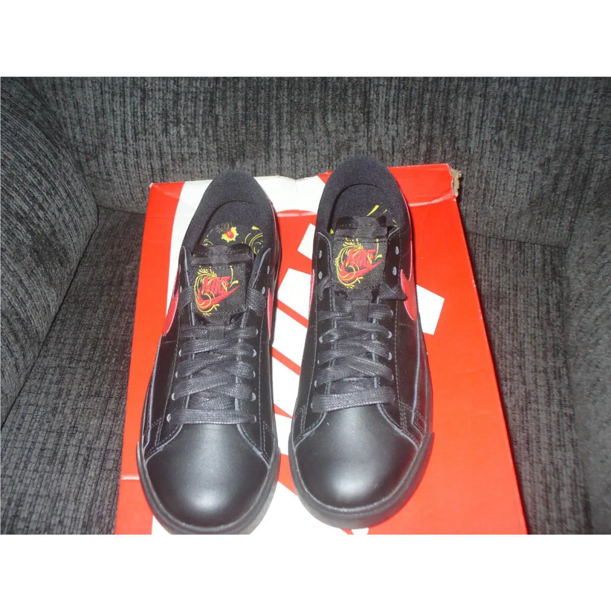 Nike shoes - Blazer low f - Blazer low - AJ1689-001 - Black/Red 2
