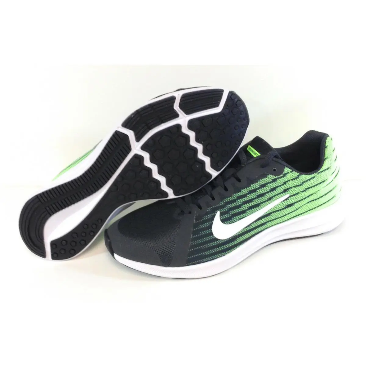 Nike shoes - Green 1