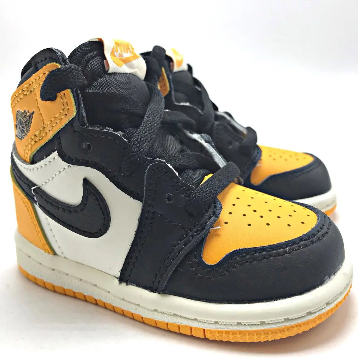 Nike shoes - Air Jordan 1 - Air - Black 1