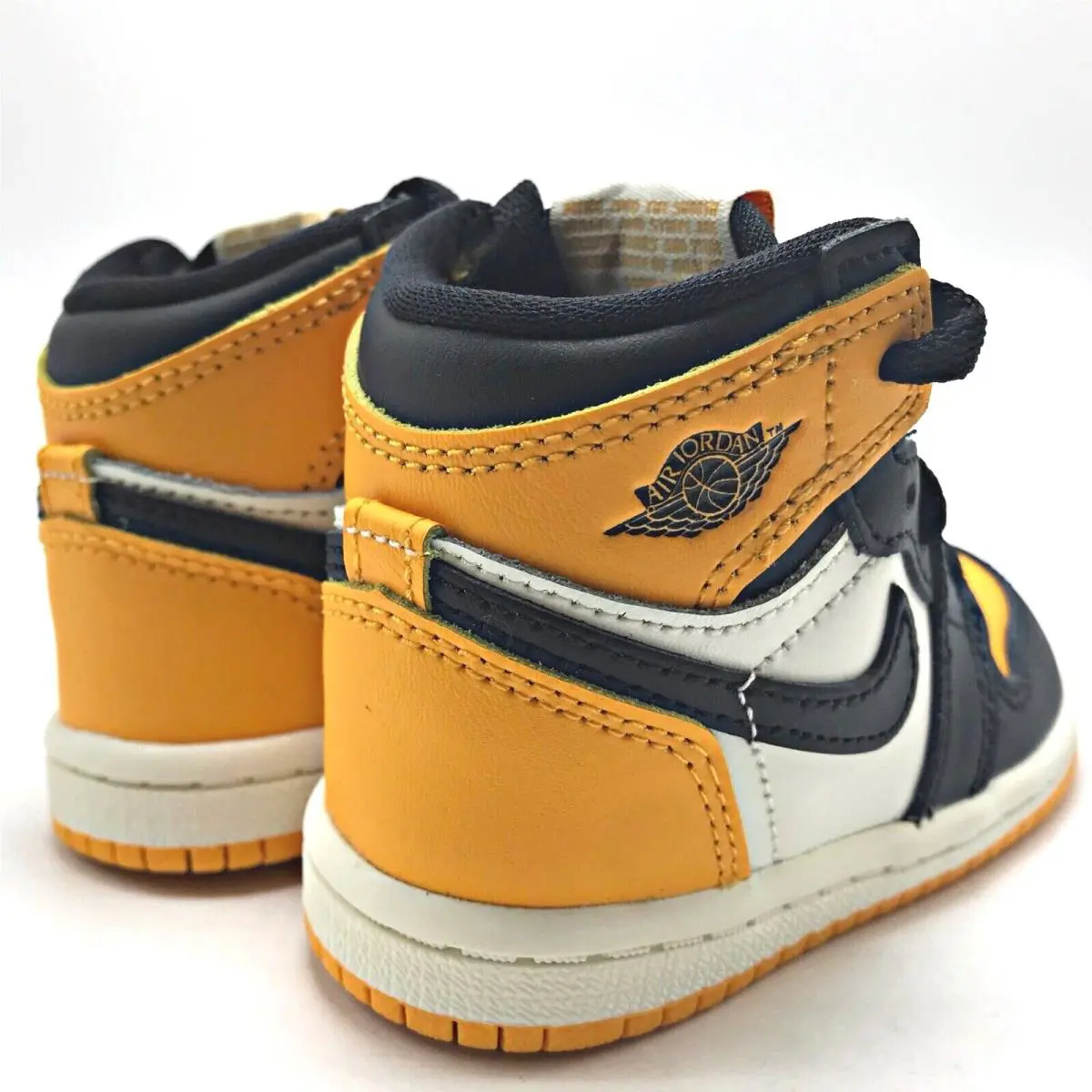 Nike shoes - Air Jordan 1 - Air - Black 3