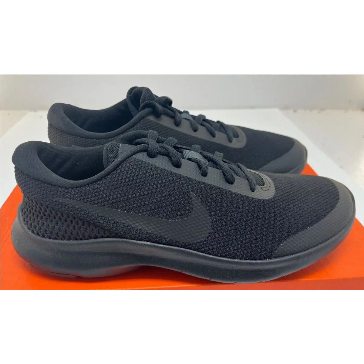 Nike shoes - Nike Flex Experience - Flex Experience - 908985-002 - Black 4