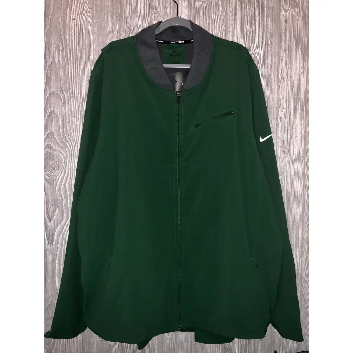Nike clothing - NIKE HyperElite Showtime Basketball Jacket - 867758 - Green 4
