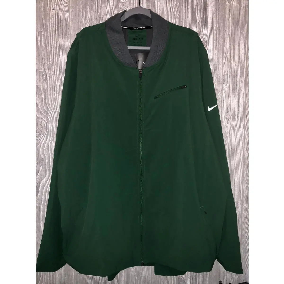 Nike clothing - NIKE HyperElite Showtime Basketball Jacket - 867758 - Green 5