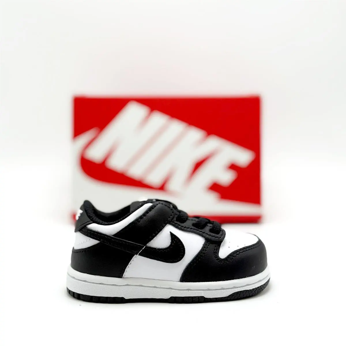 Nike shoes - Jordan 1 - White 7