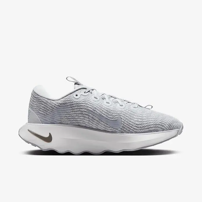 Nike shoes - Nike Motiva - Motiva - HQ3506-100 - White, s: Photon Dust/Light Smoke Grey/Metallic Pewter/Photo 8