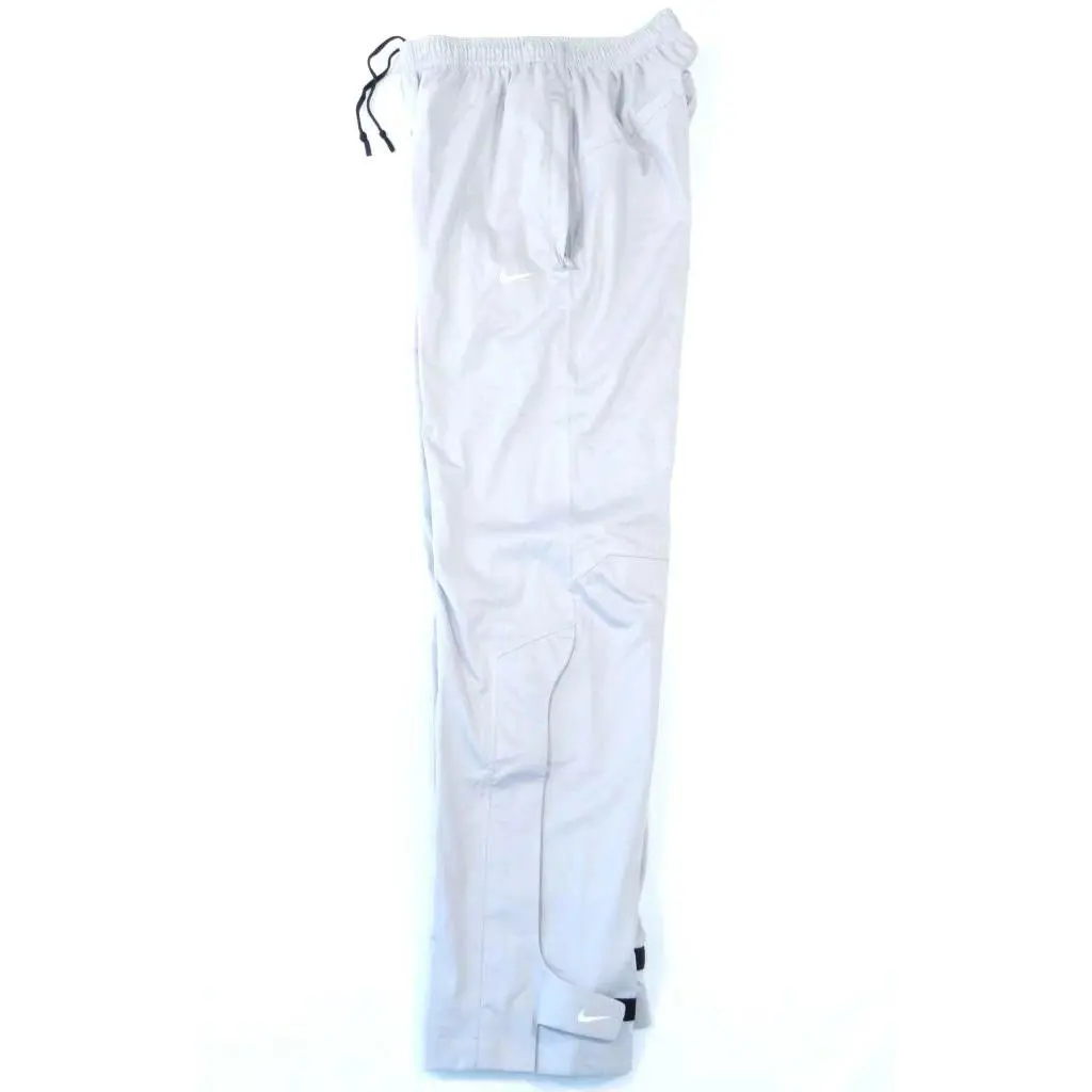 Nike clothing - Grays 7