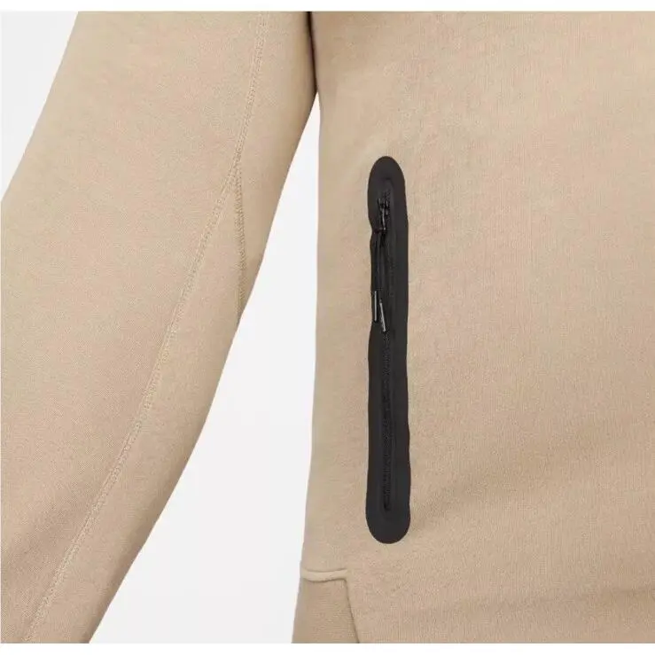 Nike clothing - Brown 7
