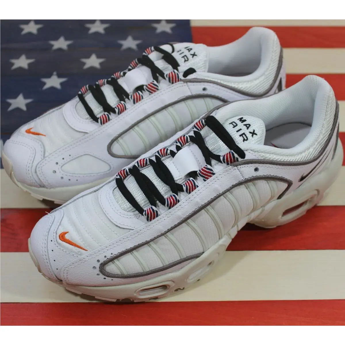 Nike shoes - Nike Air Max Tailwind - Air Max Tailwind - CJ7979100 - White, Manufacturer: White/Black/Summit-White/Gym-Red 7