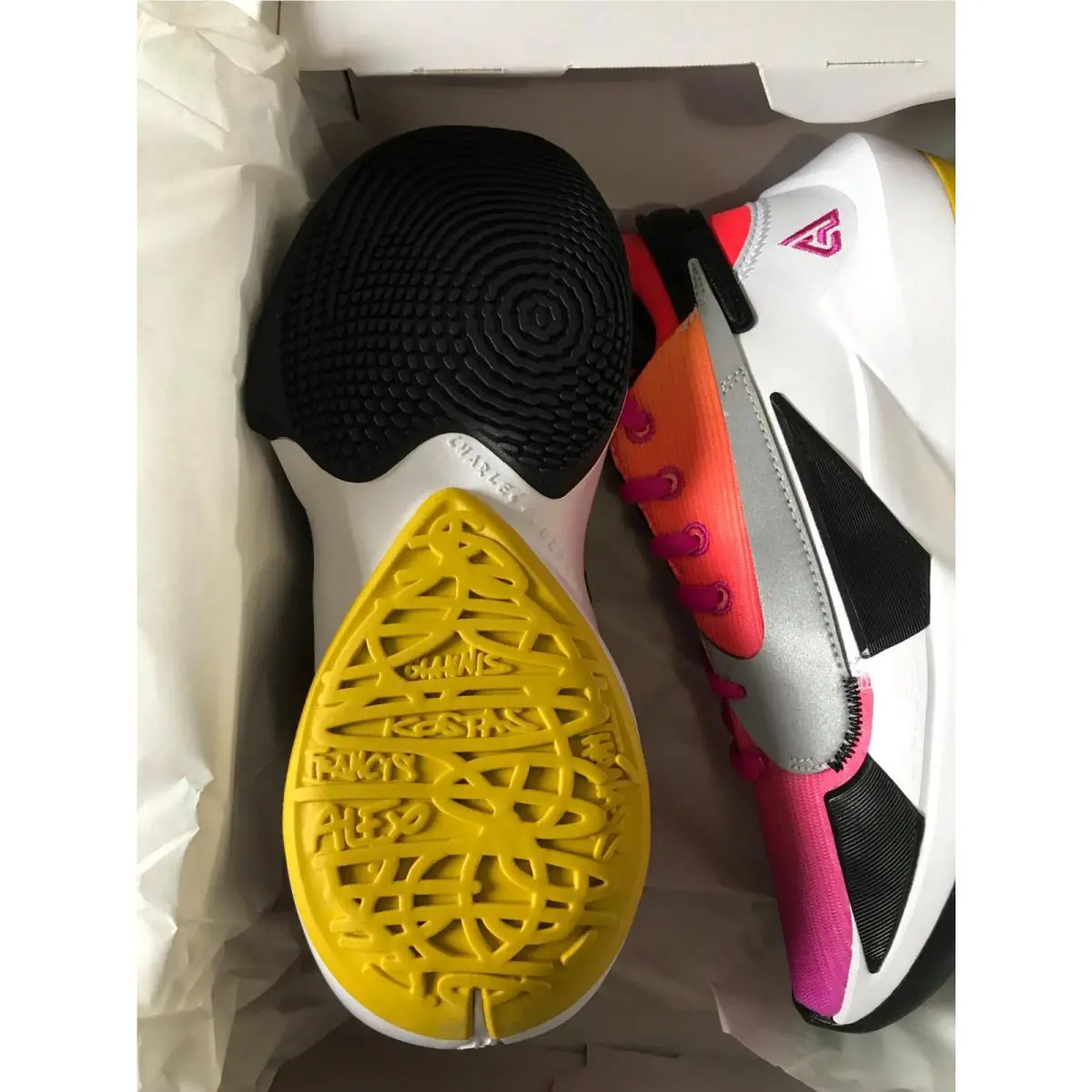 Nike shoes - NIKE FREAK 2 - FREAK - DB4689-600 - Bright Crimson/Fire Pink/White/Black 9
