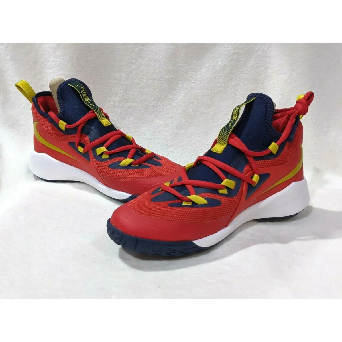 Nike shoes Future Court - Red/Multicolor 6