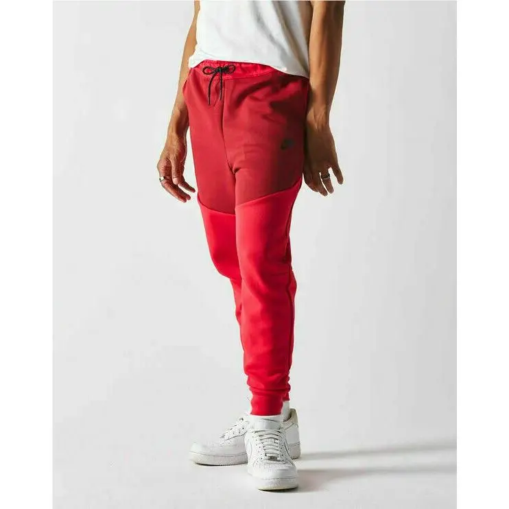 Nike clothing - Sportswear Tech - Sportswear Tech - Very Berry, Pomegranate, Black 4