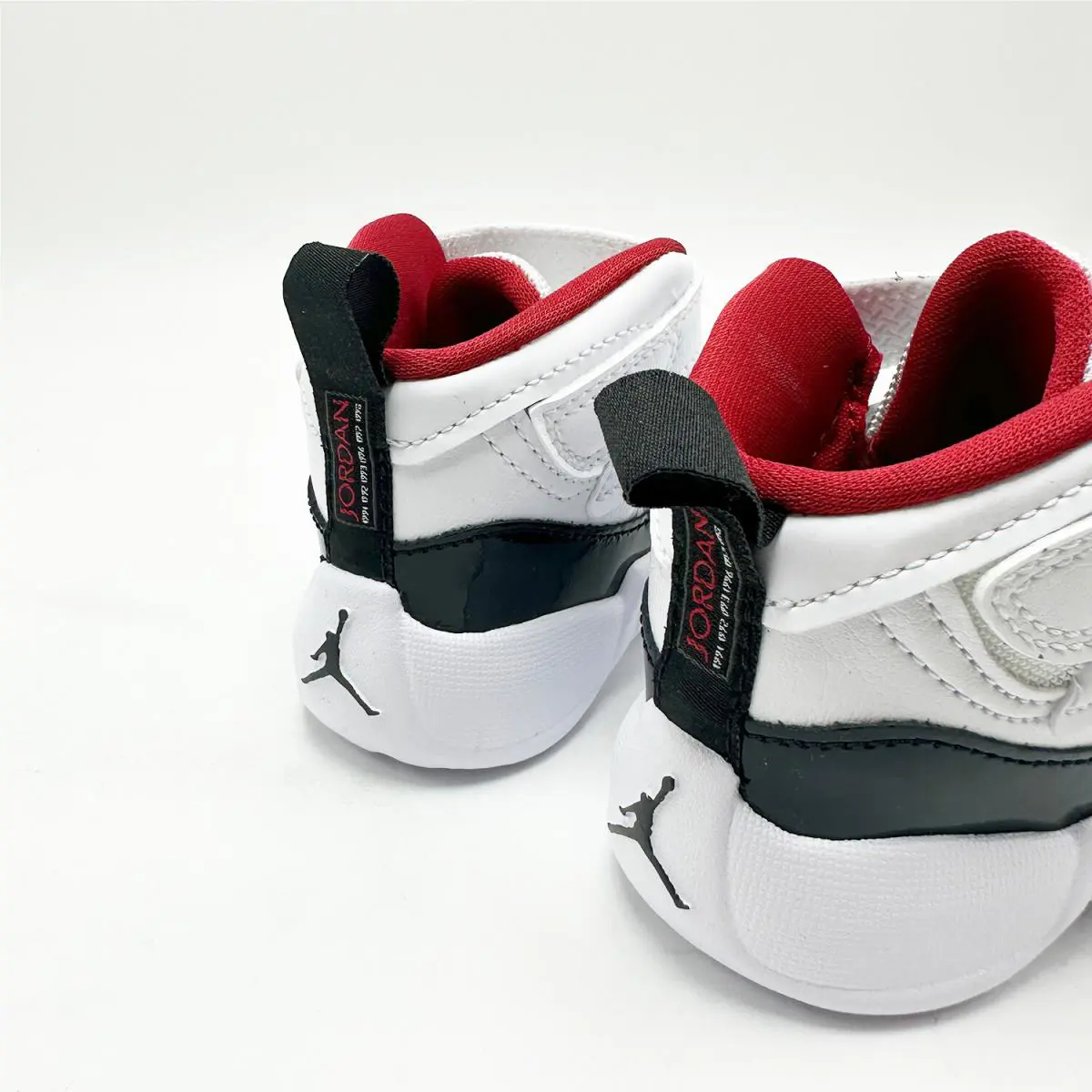 Nike shoes - Jordan Jumpman - Jumpman - White 1