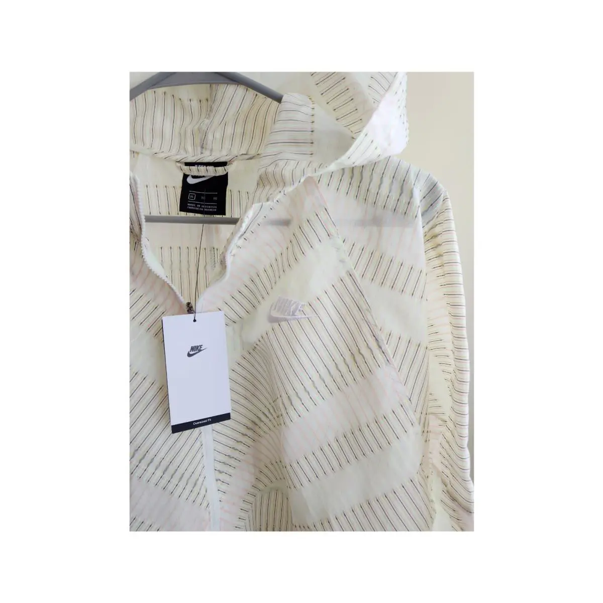 Nike clothing - DQ9304-902 - DQ9304-902 - White 0