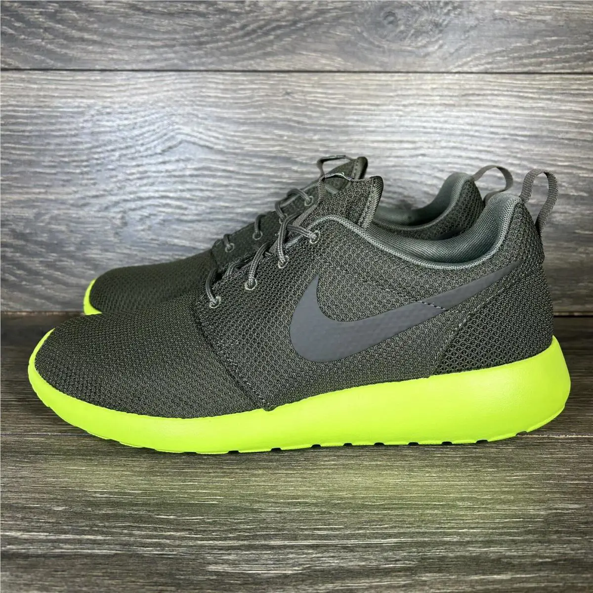 Nike shoes - Nike Roshe One - Roshe One - Green 2