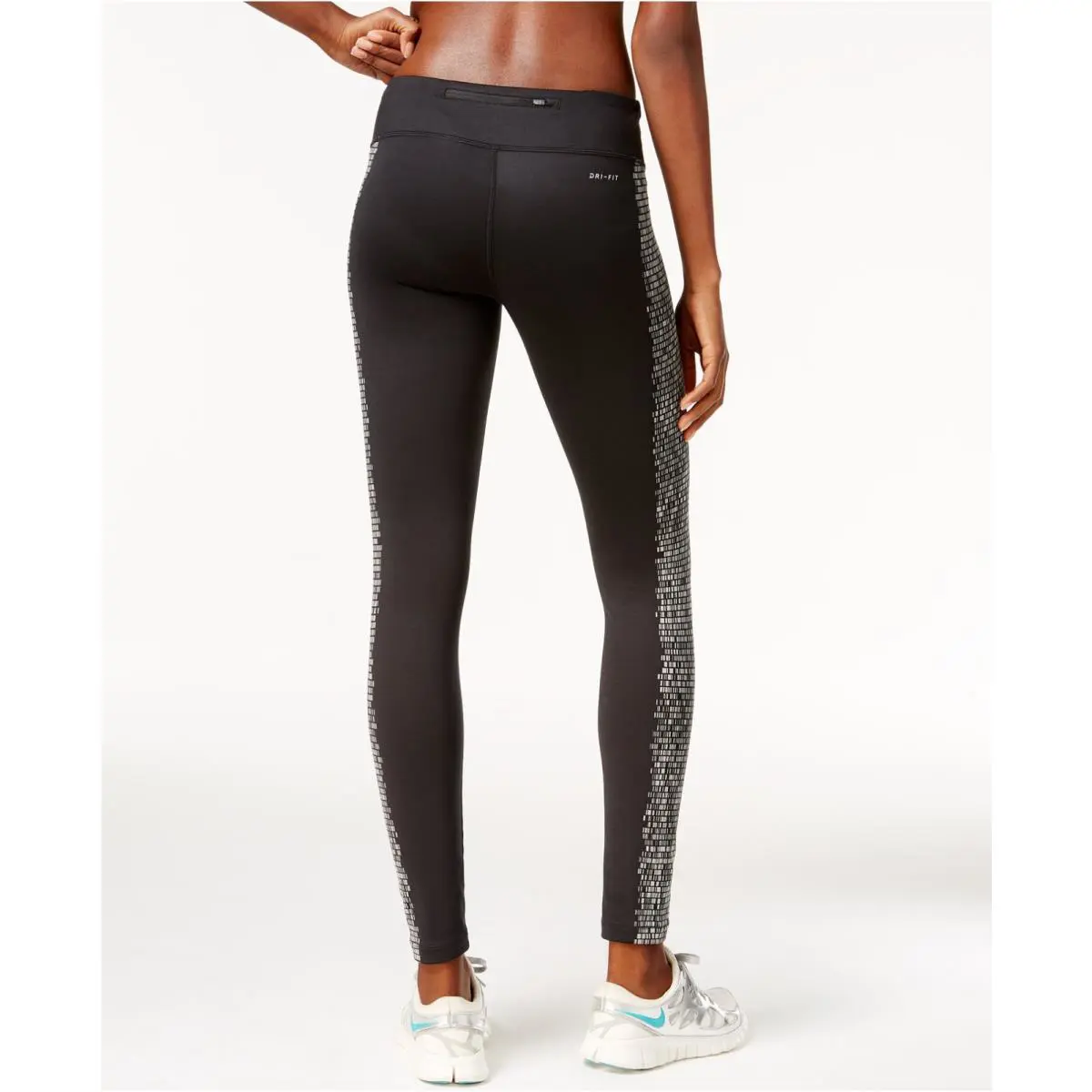 Nike clothing 0