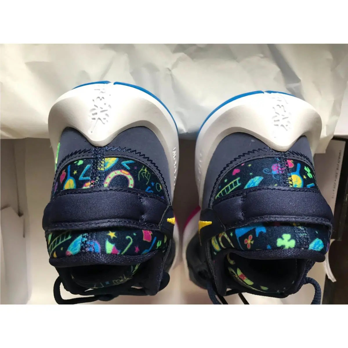 Nike shoes - NIKE FREAK 2 - FREAK - DB4689-400 - Midnight Navy/Poison Green-Fire Pink 9