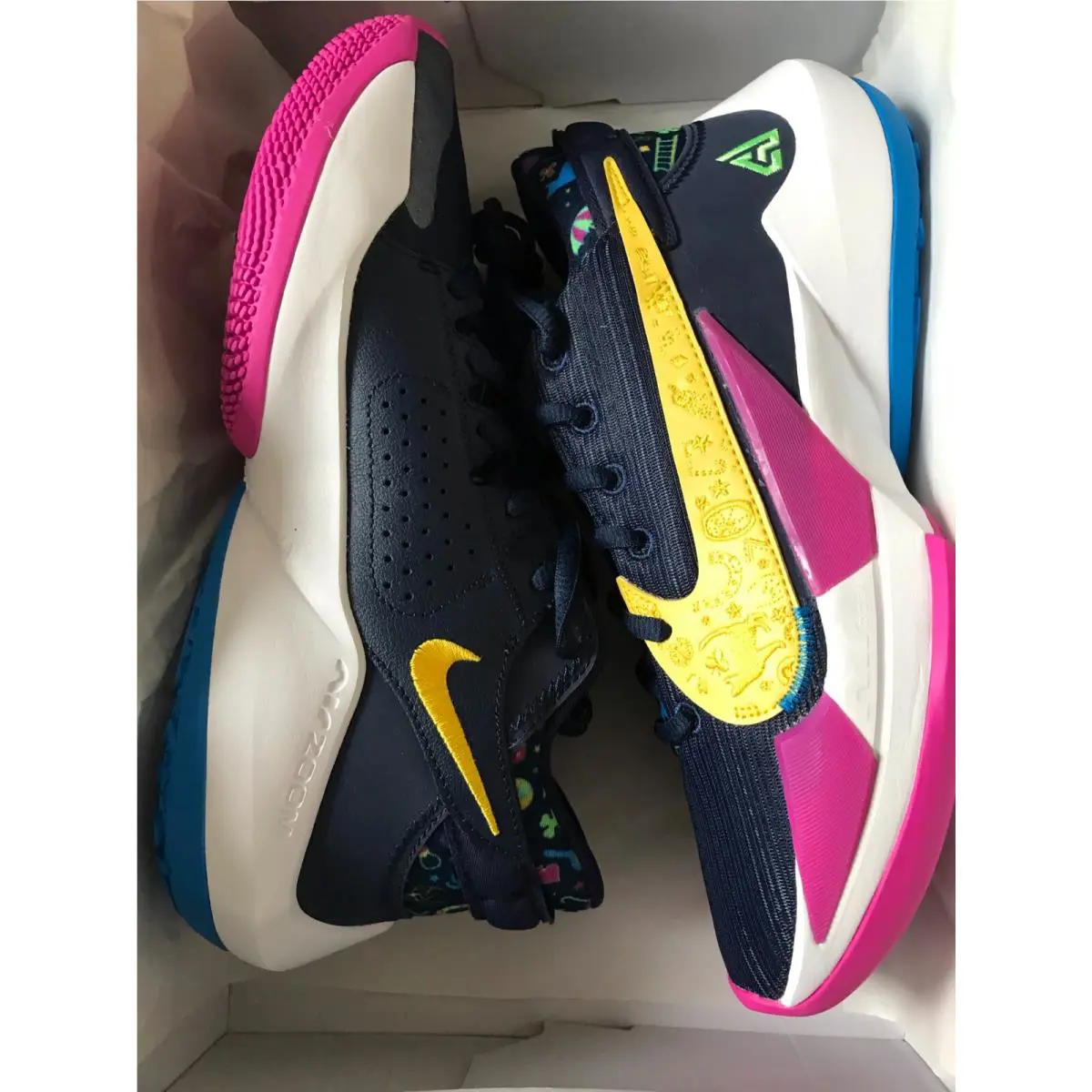 Nike shoes - NIKE FREAK 2 - FREAK - DB4689-400 - Midnight Navy/Poison Green-Fire Pink 7