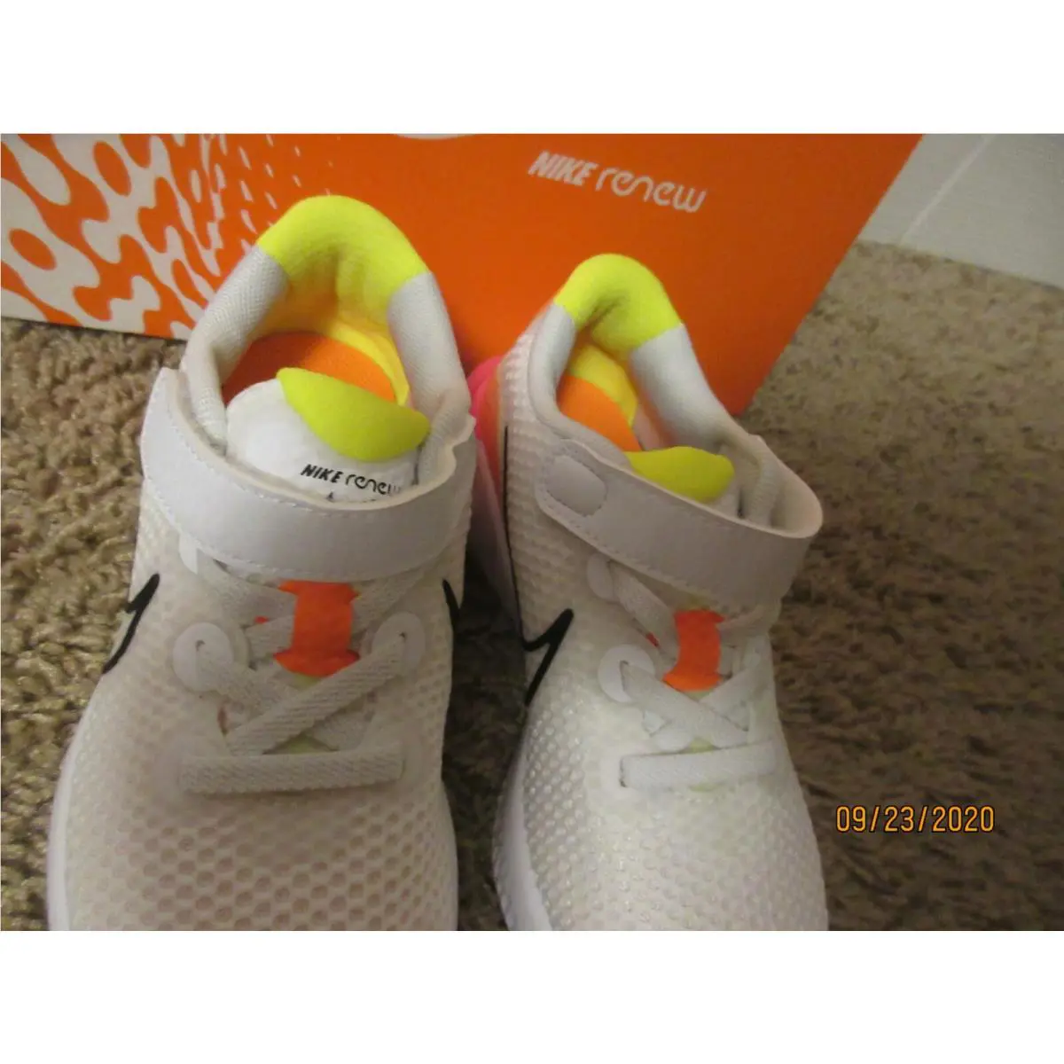 Nike shoes - Nike Renew - Renew - Multi-Color 3