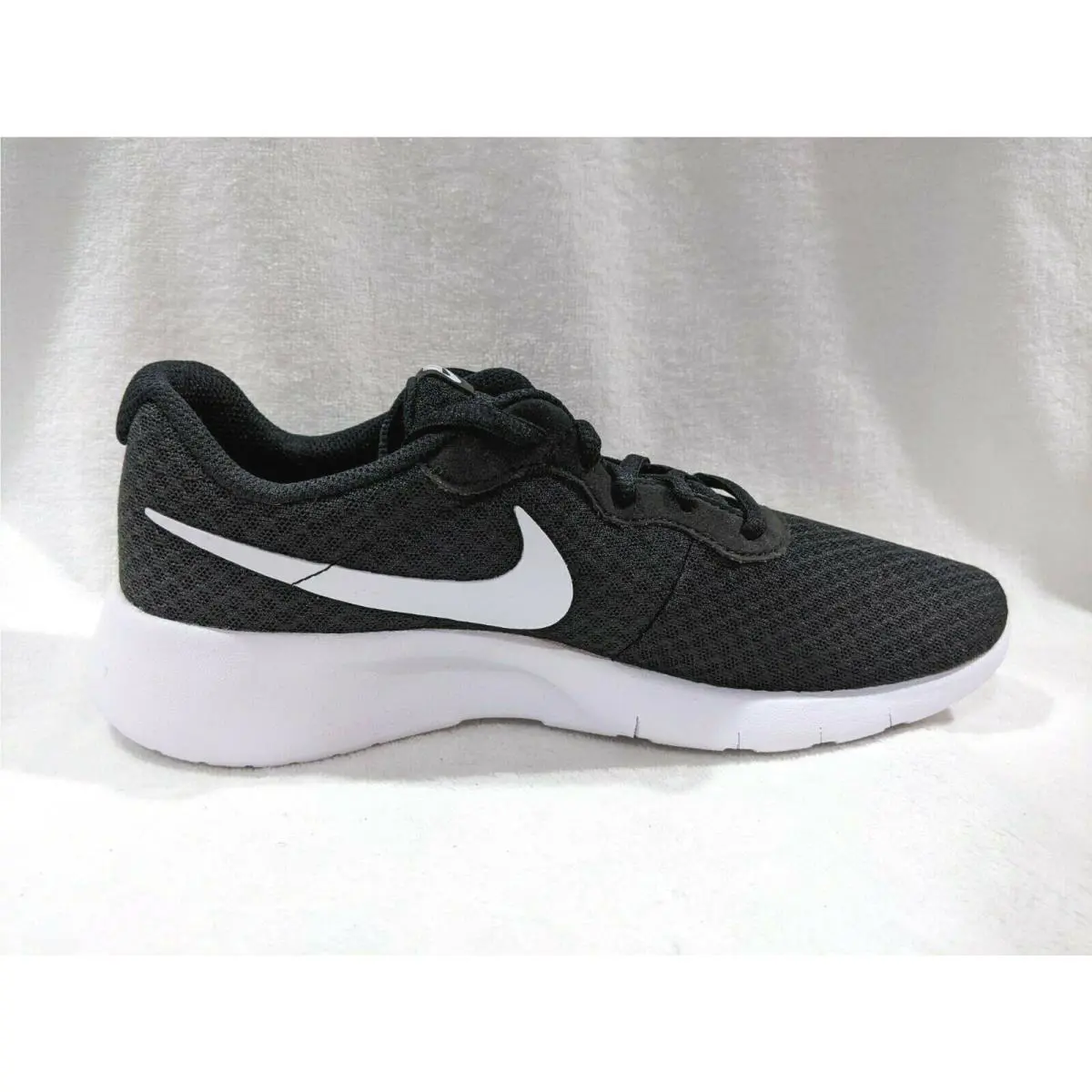 Nike shoes - Nike Tanjun - Tanjun - Black/White 6