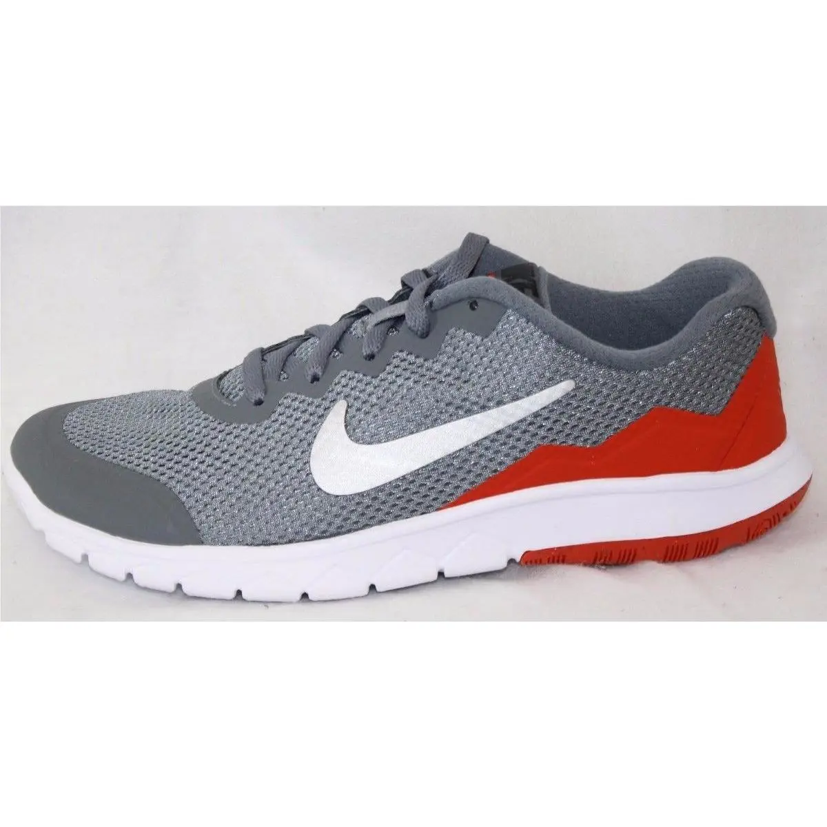 Nike shoes - Grey 0