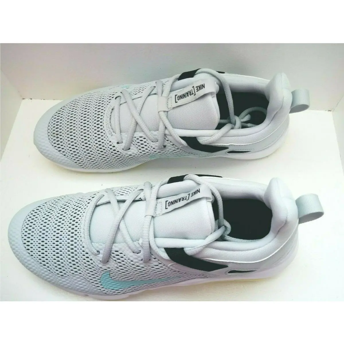 Nike shoes - Nike Legend Essential - Legend Essential - CD0212-006 - PURE PLATINUM/GLACIER ICE 19